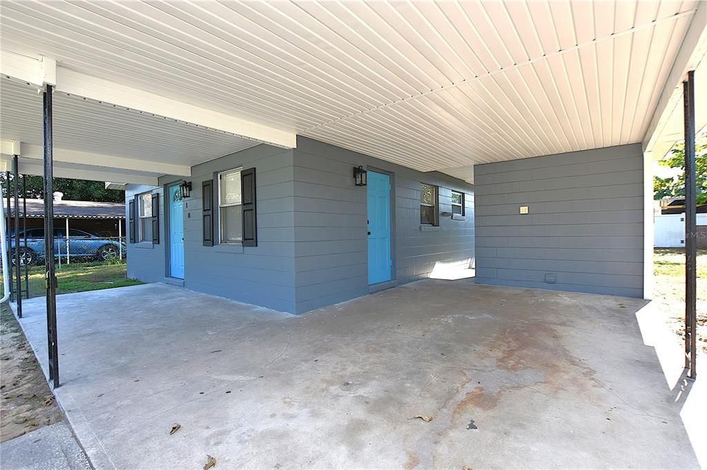 出租: $1,460 (3 贝兹, 1 浴室, 864 平方英尺)