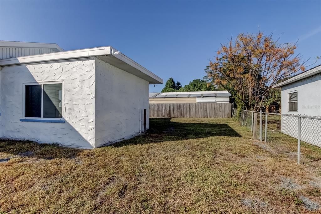 En Venta: $333,000 (0 camas, 0 baños, 1654 Pies cuadrados)