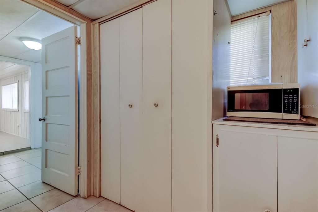 En Venta: $333,000 (0 camas, 0 baños, 1654 Pies cuadrados)