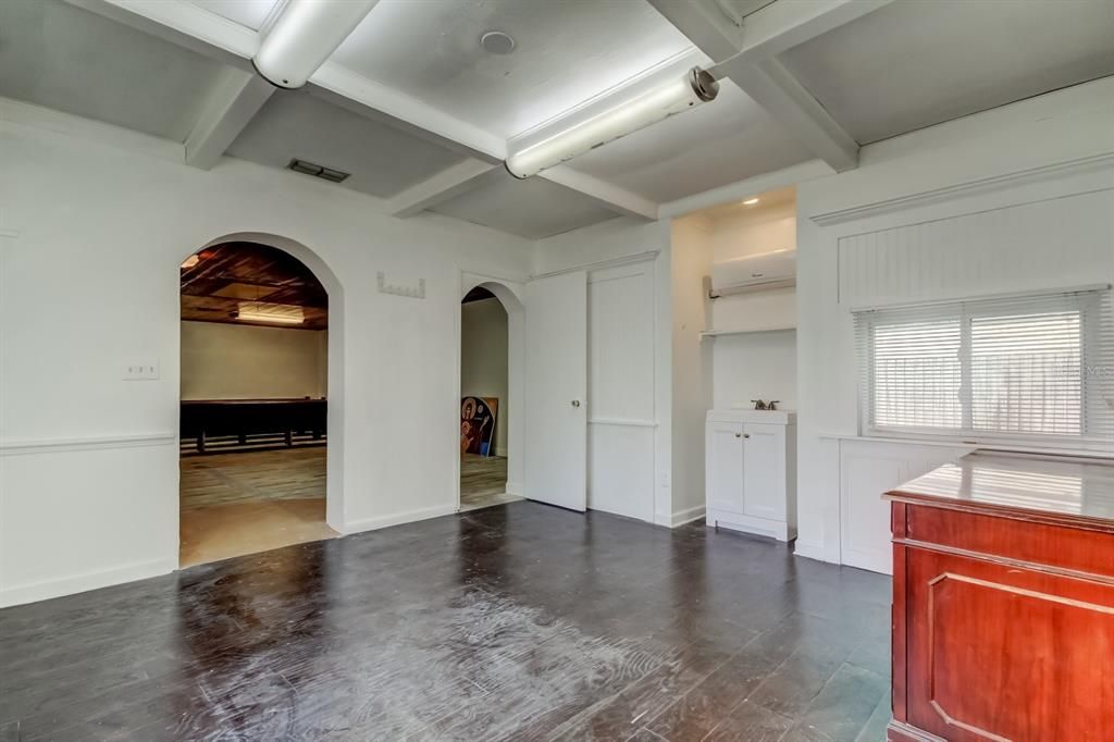 En Venta: $333,000 (0 camas, 0 baños, 1654 Pies cuadrados)