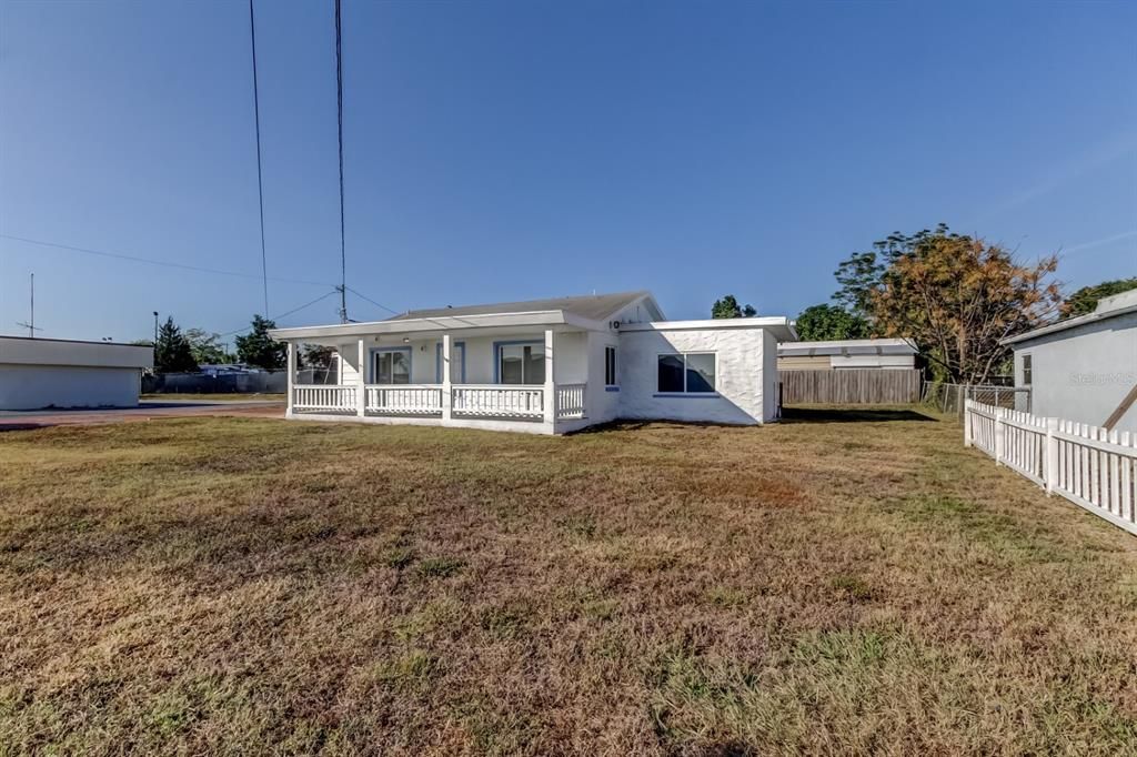 En Venta: $333,000 (0 camas, 0 baños, 1654 Pies cuadrados)