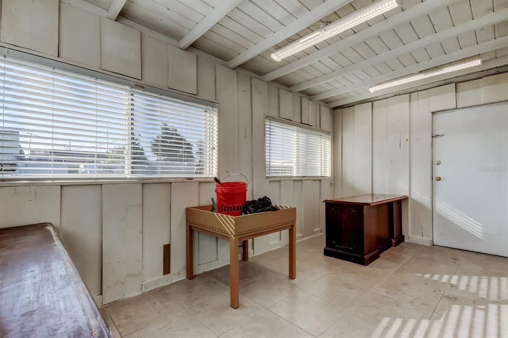 En Venta: $333,000 (0 camas, 0 baños, 1654 Pies cuadrados)