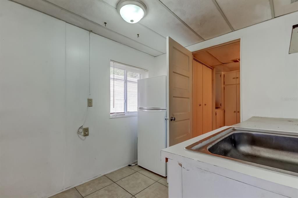 En Venta: $333,000 (0 camas, 0 baños, 1654 Pies cuadrados)