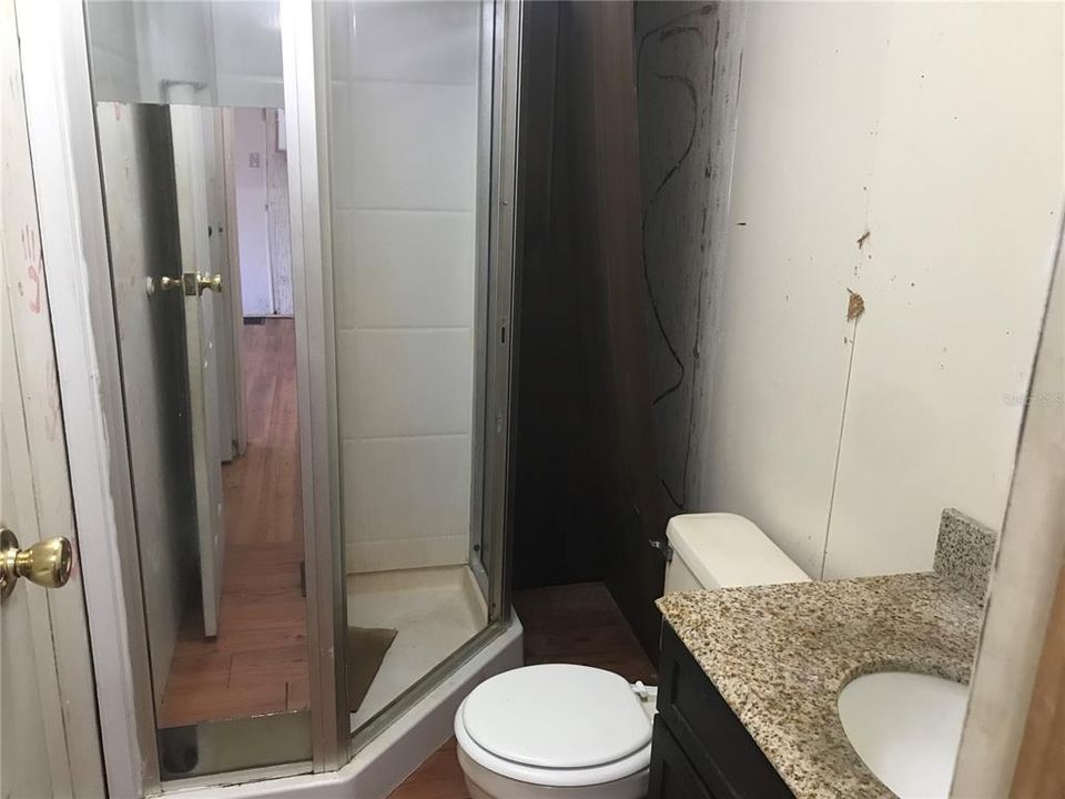 For Sale: $100,000 (5 beds, 3 baths, 2126 Square Feet)