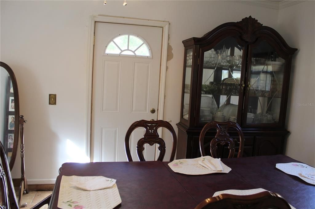 На продажу: $417,000 (3 спален, 2 ванн, 1533 Квадратных фут)