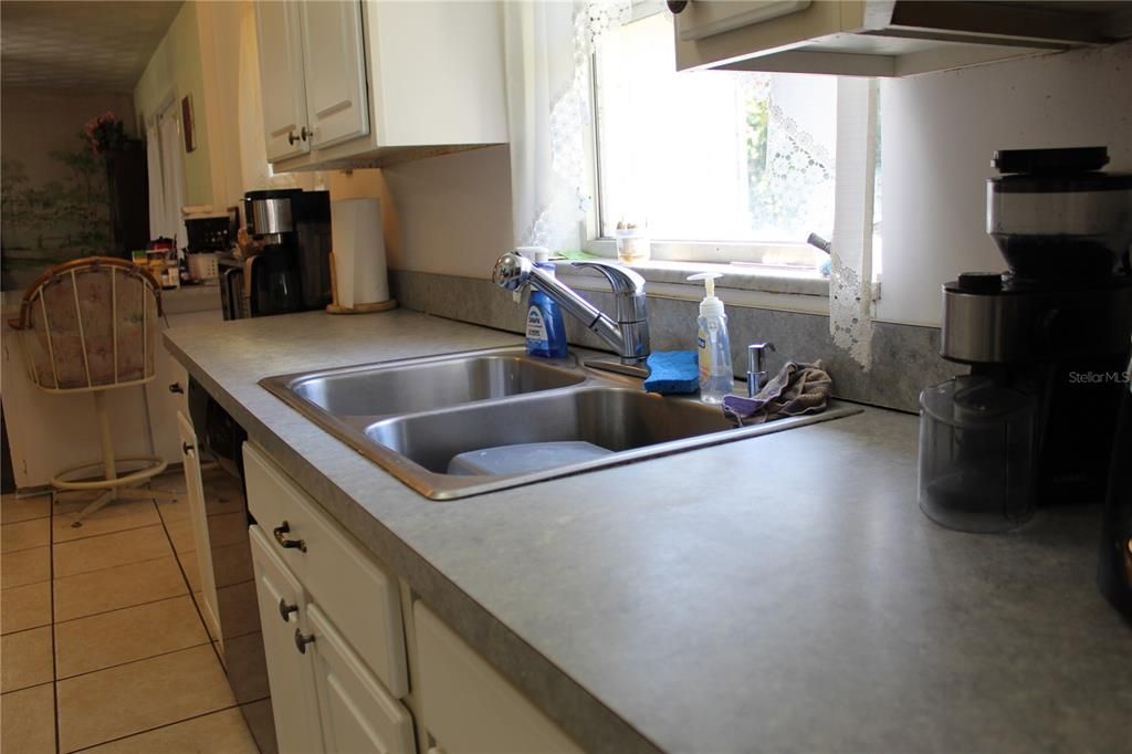 На продажу: $417,000 (3 спален, 2 ванн, 1533 Квадратных фут)