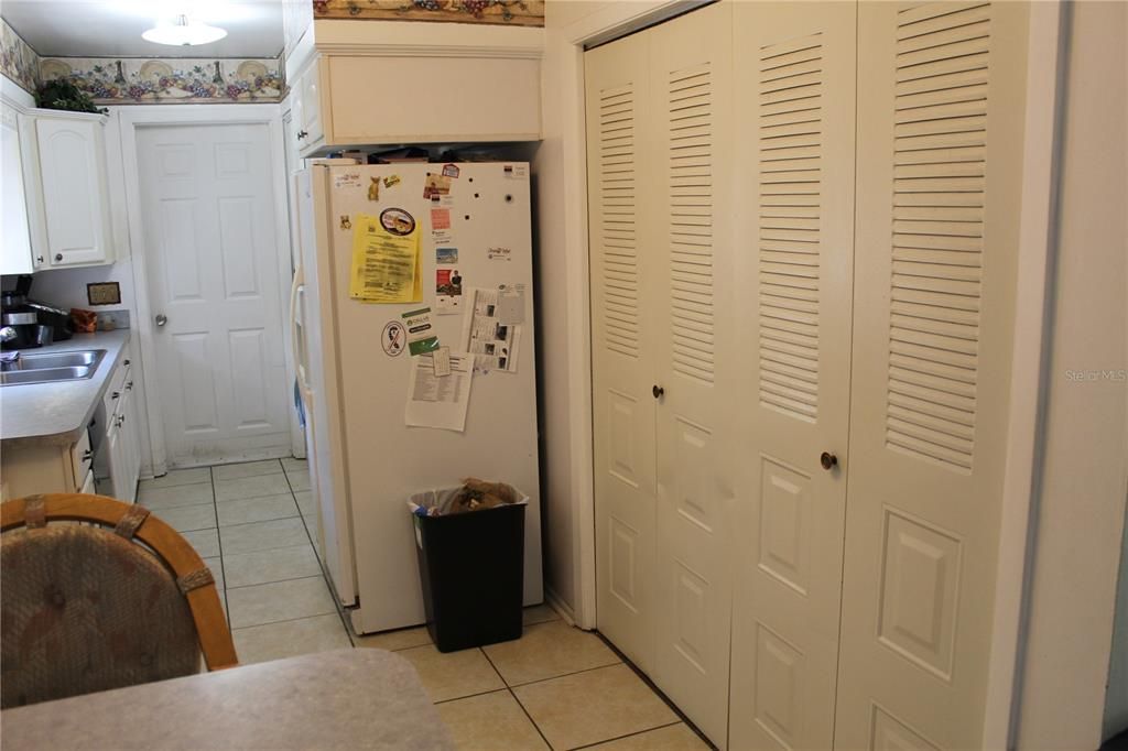 На продажу: $417,000 (3 спален, 2 ванн, 1533 Квадратных фут)