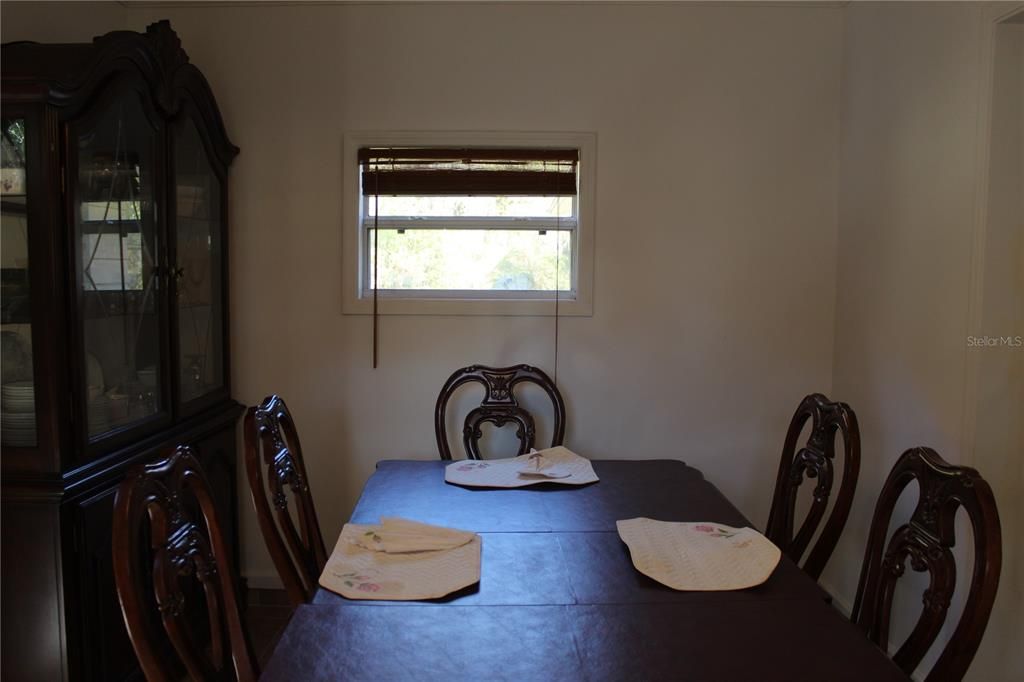 На продажу: $417,000 (3 спален, 2 ванн, 1533 Квадратных фут)