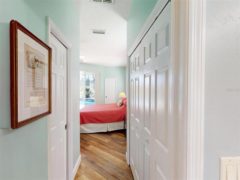 For Sale: $550,000 (3 beds, 2 baths, 2120 Square Feet)