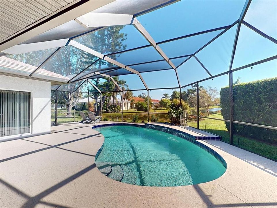 For Sale: $550,000 (3 beds, 2 baths, 2120 Square Feet)