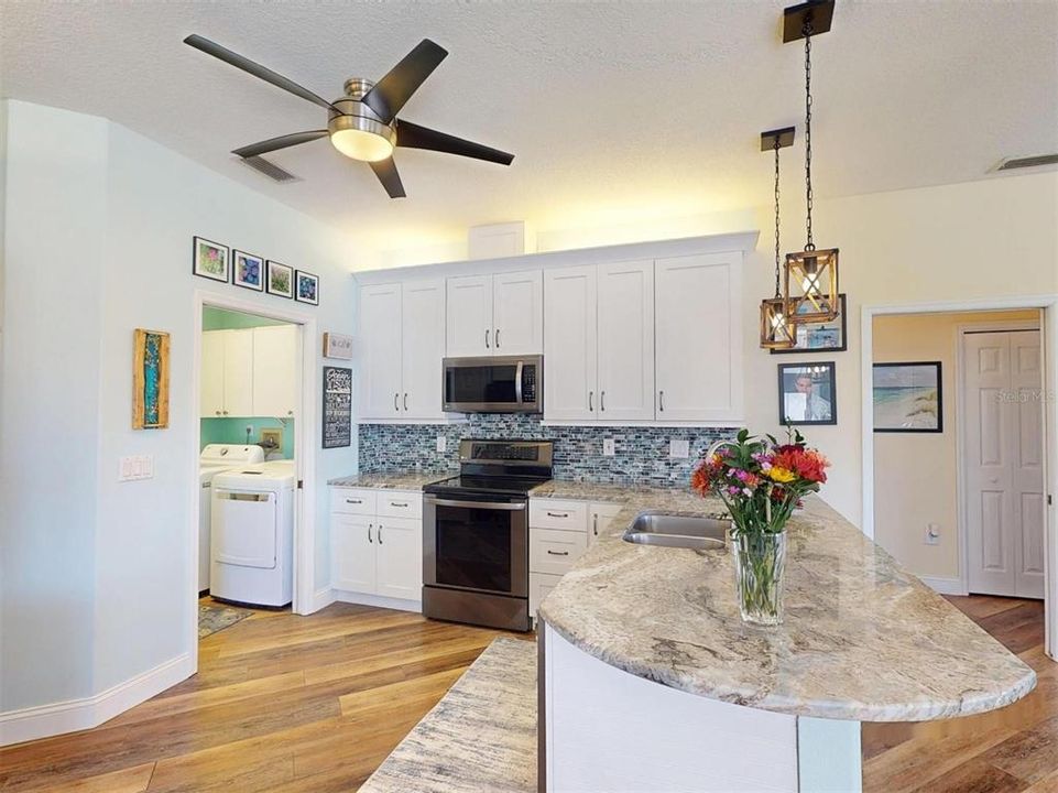 For Sale: $550,000 (3 beds, 2 baths, 2120 Square Feet)