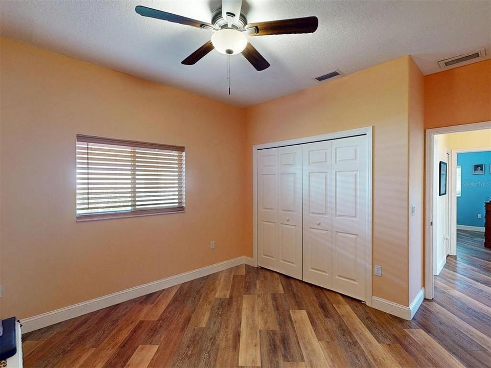 For Sale: $550,000 (3 beds, 2 baths, 2120 Square Feet)