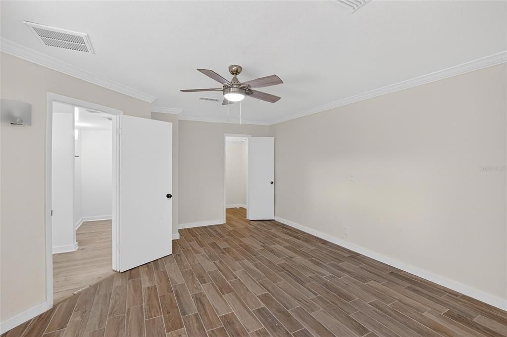 待售: $699,990 (3 贝兹, 2 浴室, 2142 平方英尺)