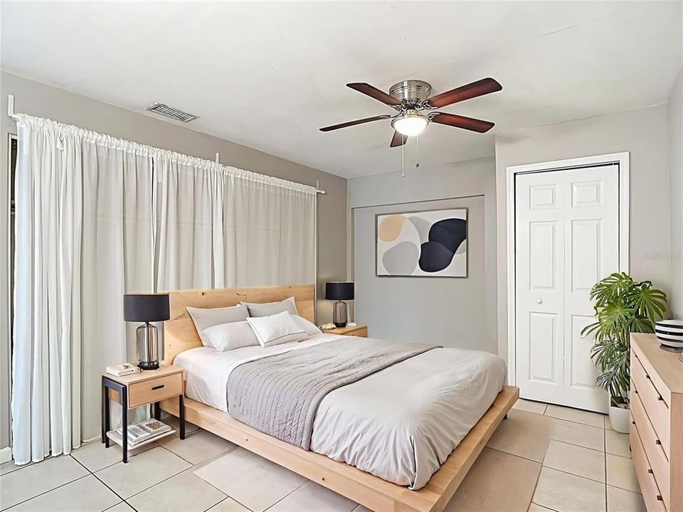 На продажу: $325,000 (3 спален, 2 ванн, 1161 Квадратных фут)