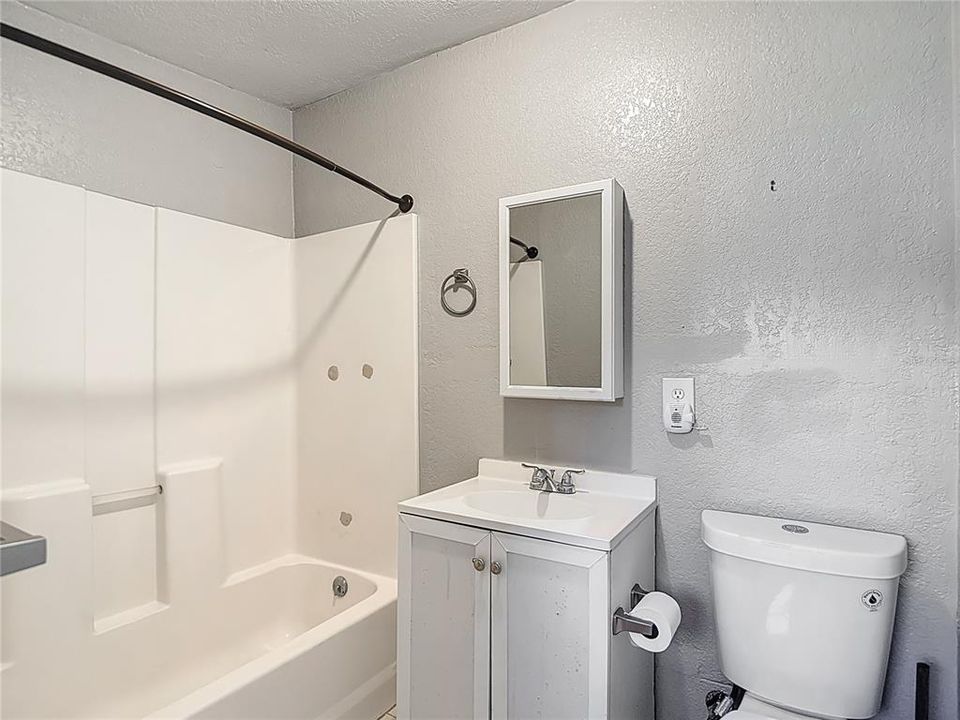 На продажу: $325,000 (3 спален, 2 ванн, 1161 Квадратных фут)