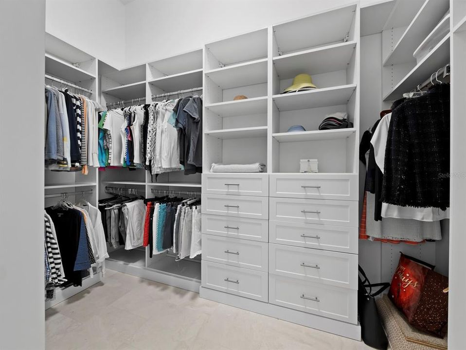 На продажу: $2,750,000 (3 спален, 3 ванн, 3499 Квадратных фут)