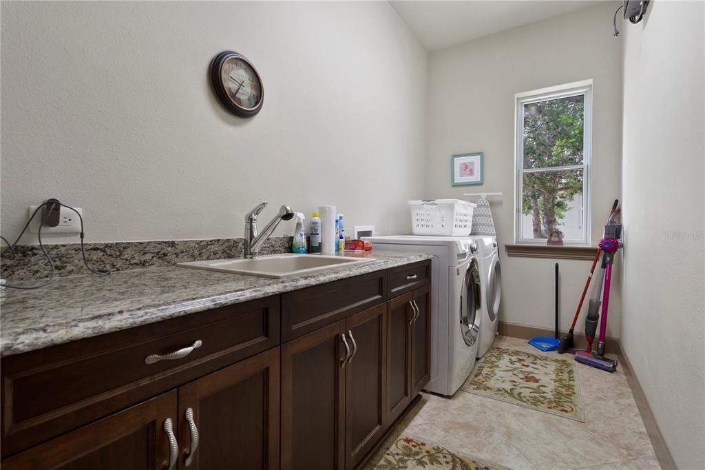 待售: $584,900 (3 贝兹, 3 浴室, 2662 平方英尺)