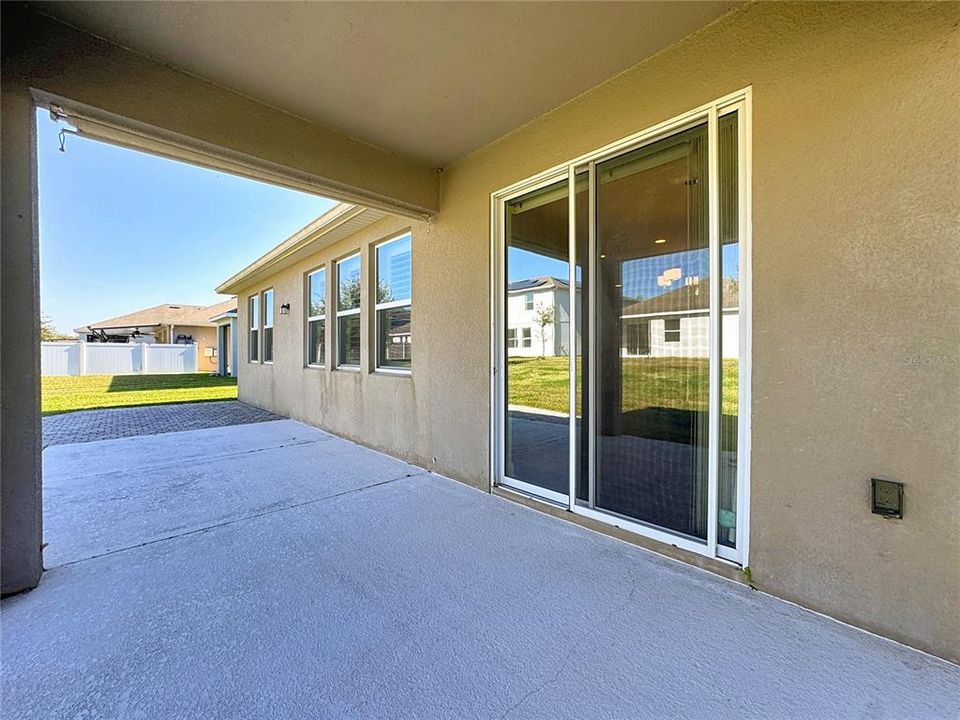 For Sale: $445,800 (4 beds, 2 baths, 1853 Square Feet)