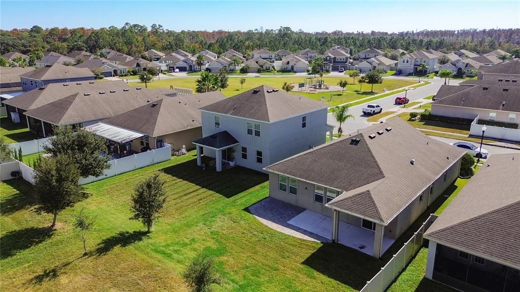 For Sale: $445,800 (4 beds, 2 baths, 1853 Square Feet)