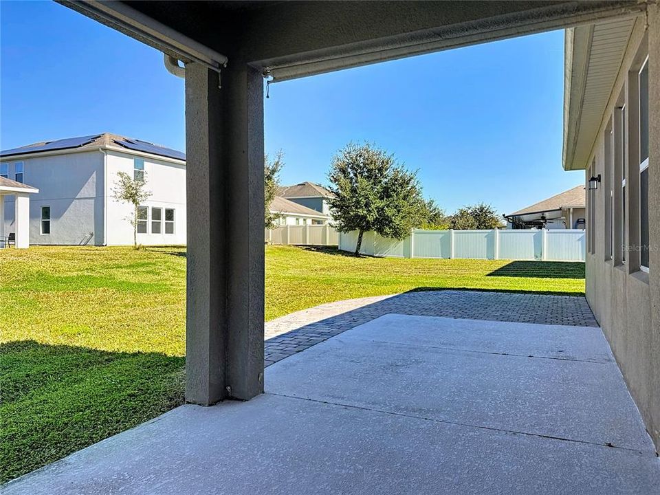 For Sale: $445,800 (4 beds, 2 baths, 1853 Square Feet)