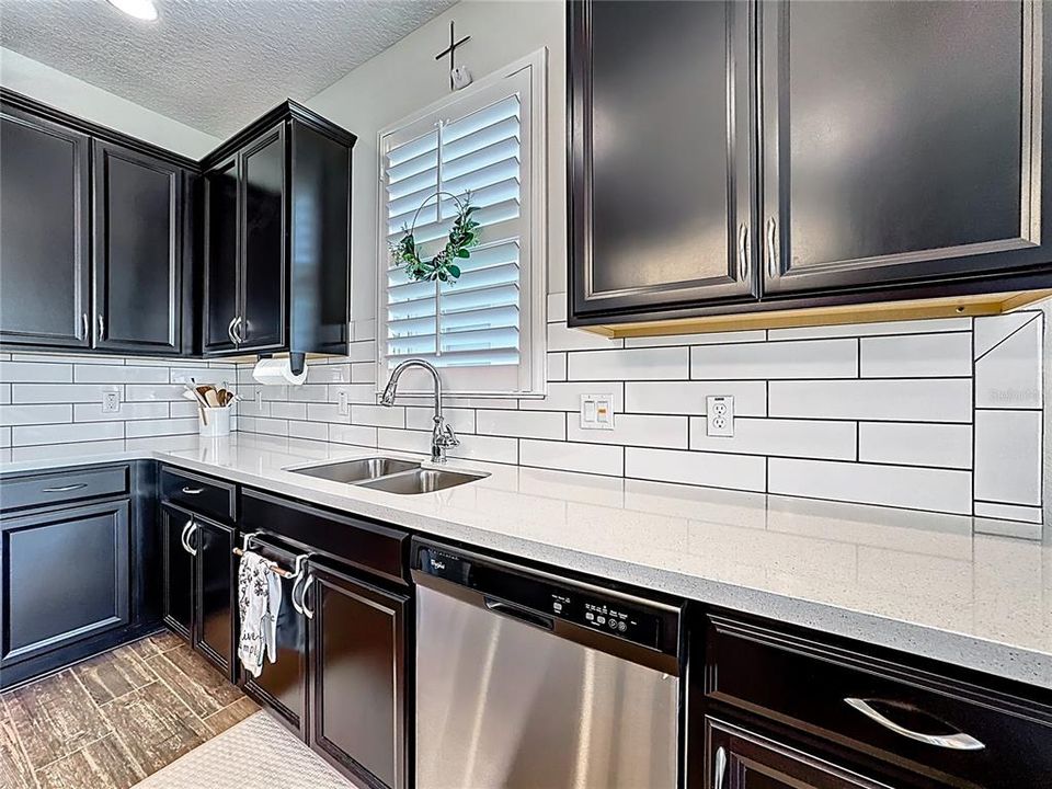 For Sale: $445,800 (4 beds, 2 baths, 1853 Square Feet)