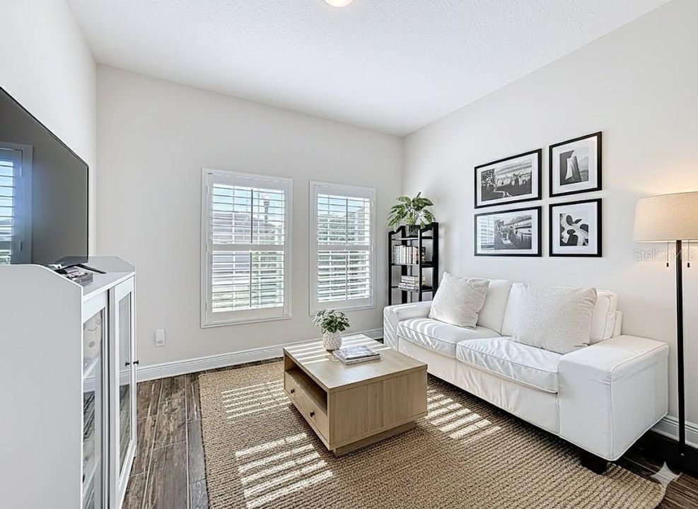 For Sale: $445,800 (4 beds, 2 baths, 1853 Square Feet)