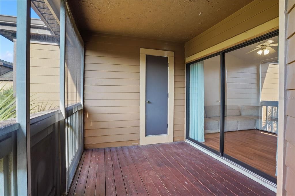 出租: $1,750 (2 贝兹, 2 浴室, 1110 平方英尺)