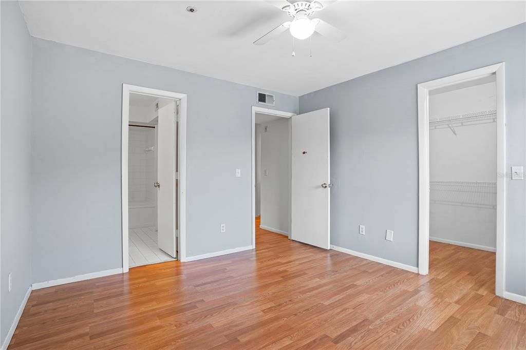 出租: $1,750 (2 贝兹, 2 浴室, 1110 平方英尺)