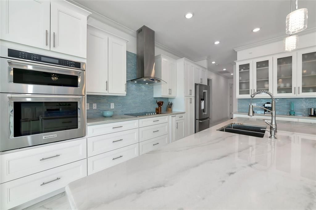 For Sale: $2,300,000 (4 beds, 4 baths, 3185 Square Feet)