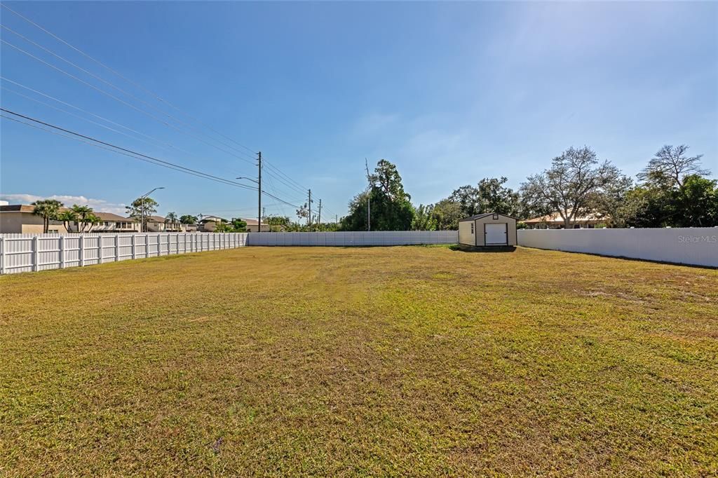 For Sale: $2,300,000 (4 beds, 4 baths, 3185 Square Feet)