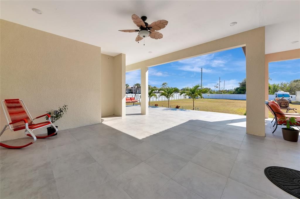 For Sale: $2,300,000 (4 beds, 4 baths, 3185 Square Feet)