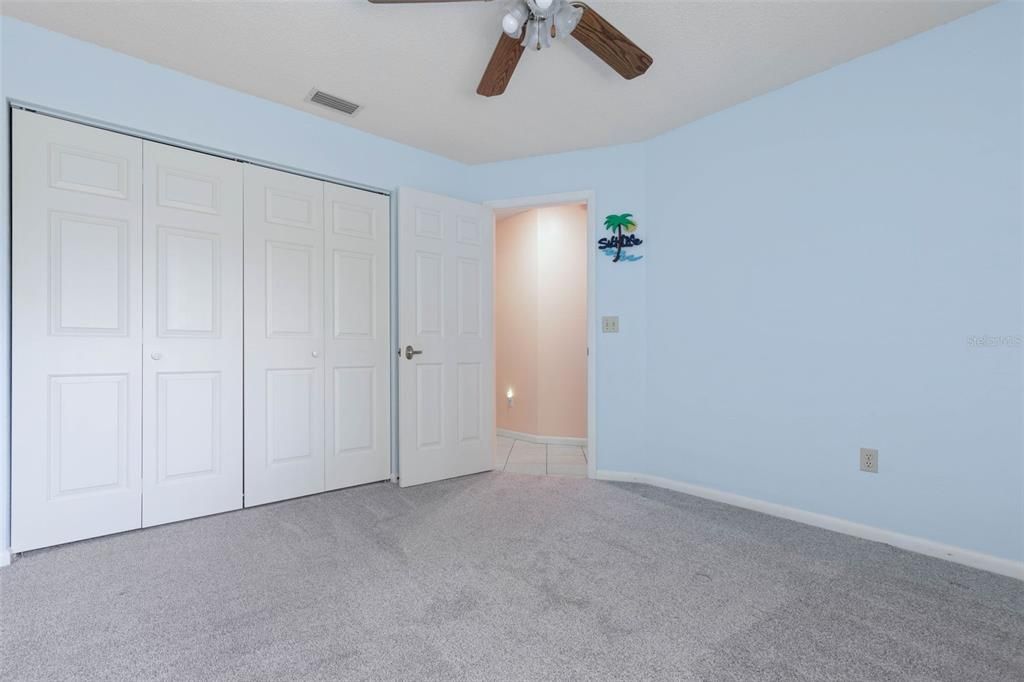 For Sale: $419,000 (3 beds, 2 baths, 1819 Square Feet)