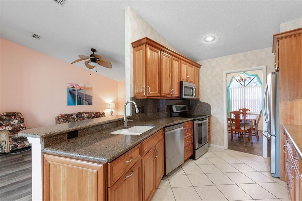 For Sale: $419,000 (3 beds, 2 baths, 1819 Square Feet)