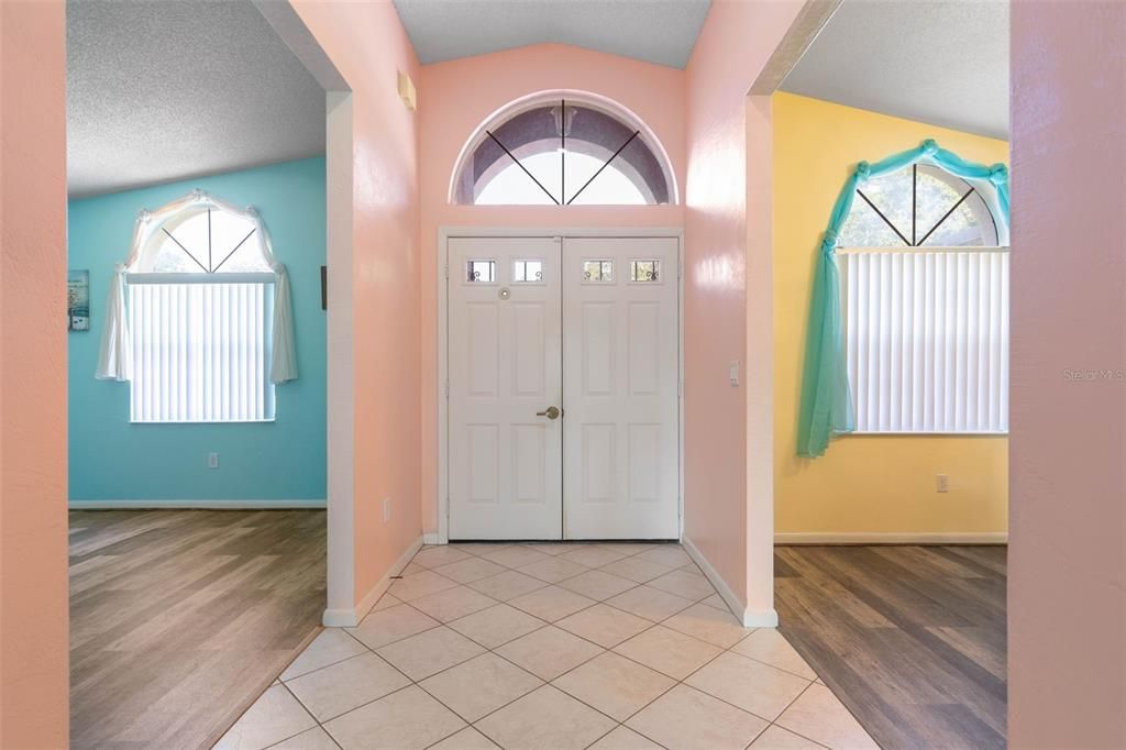 For Sale: $419,000 (3 beds, 2 baths, 1819 Square Feet)