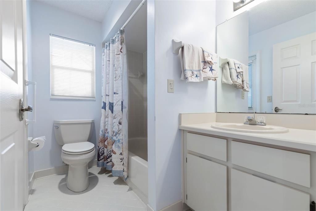 For Sale: $419,000 (3 beds, 2 baths, 1819 Square Feet)