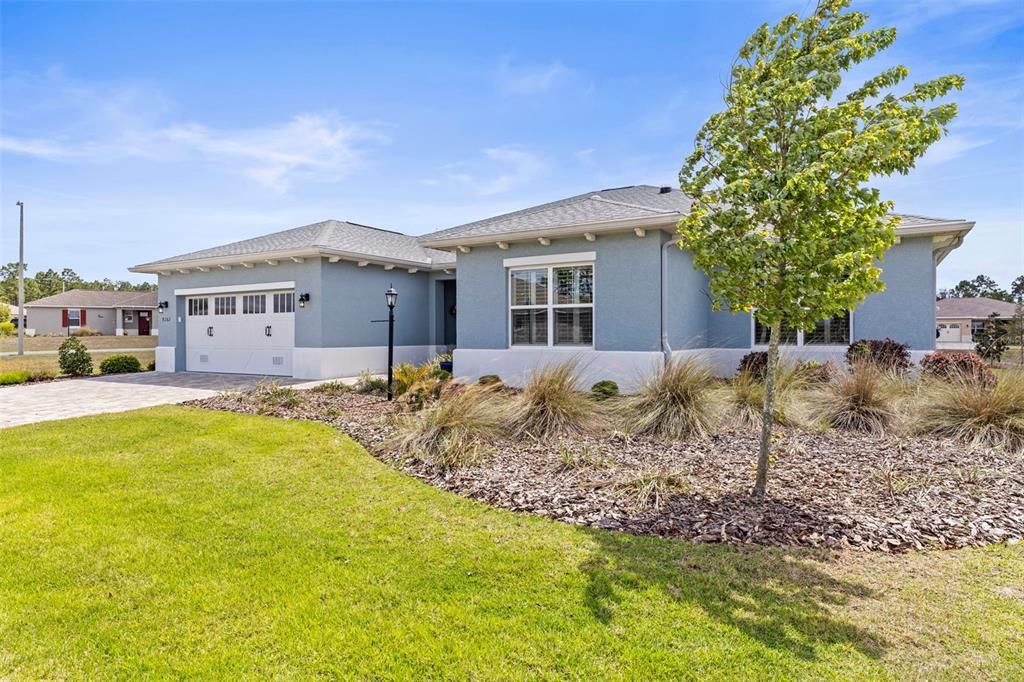 En Venta: $449,999 (3 camas, 3 baños, 2703 Pies cuadrados)