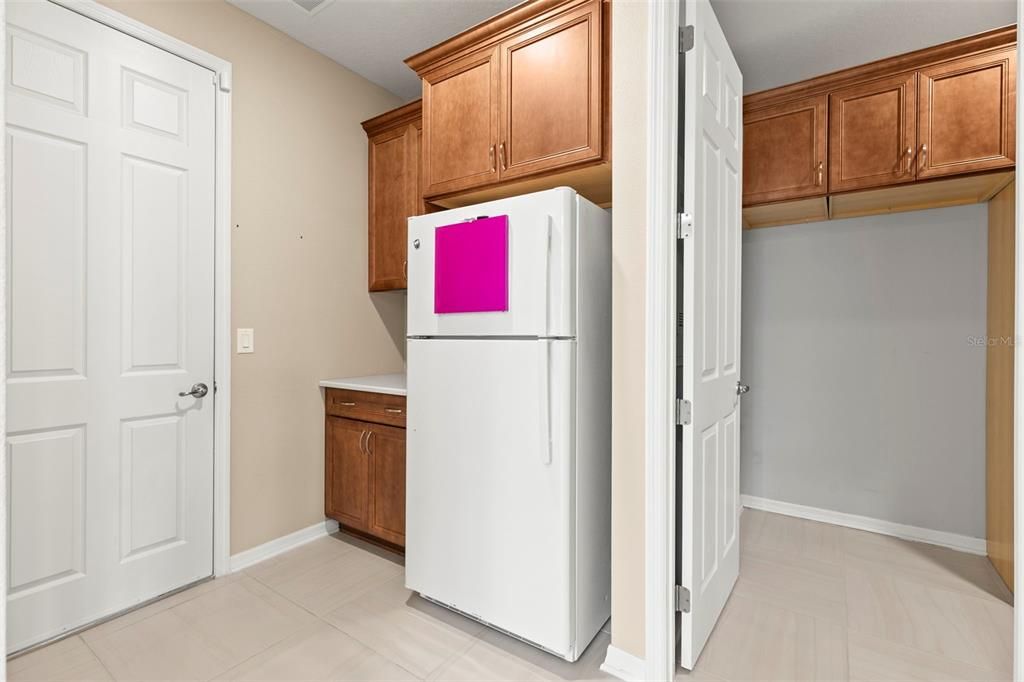 En Venta: $449,999 (3 camas, 3 baños, 2703 Pies cuadrados)