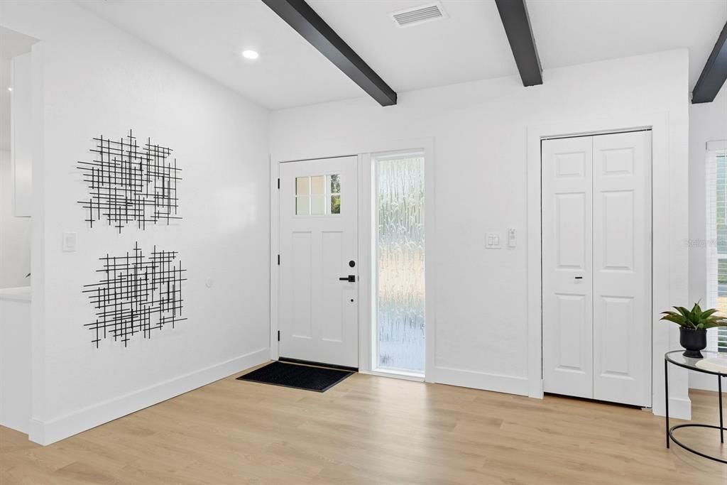 待售: $599,900 (3 贝兹, 2 浴室, 1727 平方英尺)