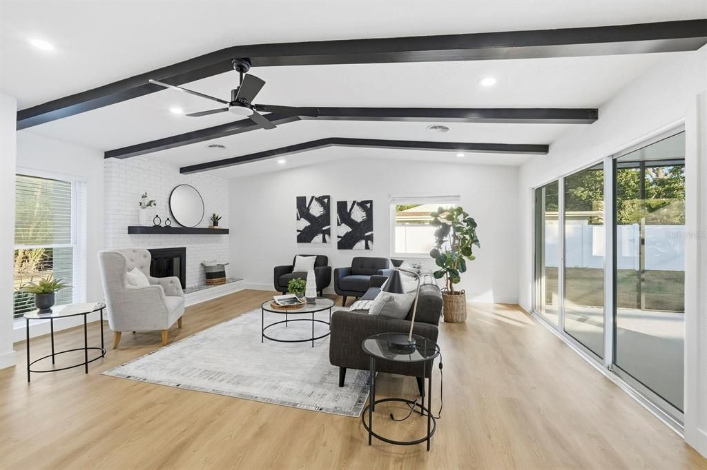 待售: $599,900 (3 贝兹, 2 浴室, 1727 平方英尺)