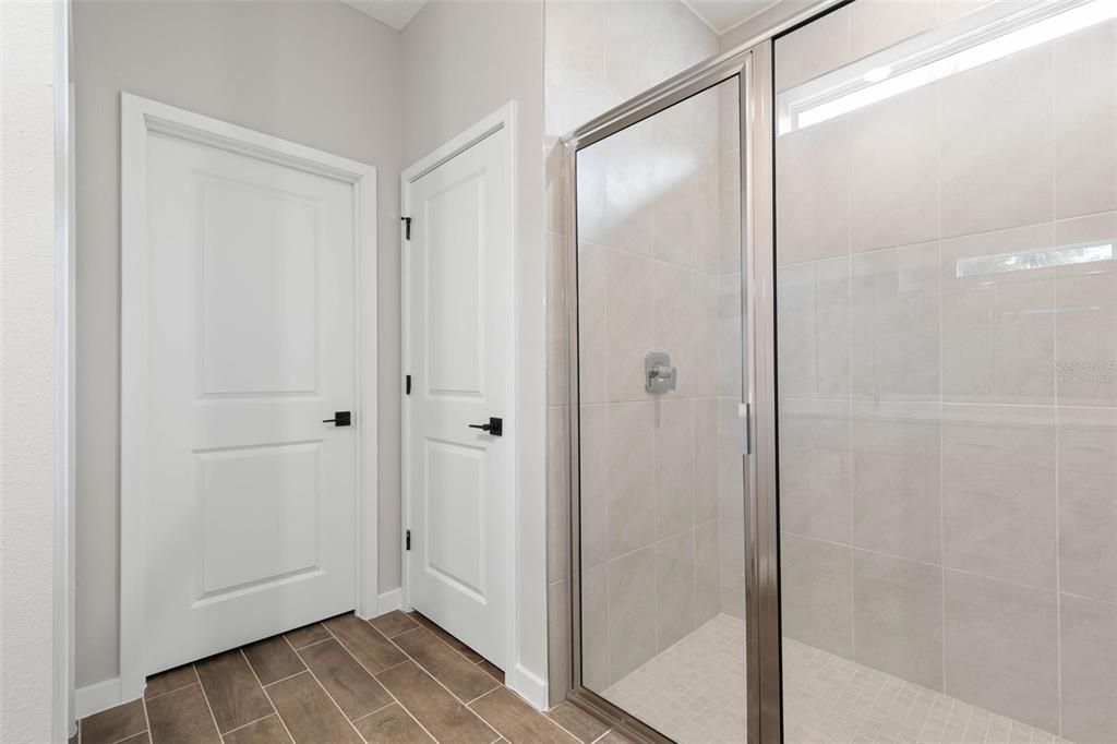 For Sale: $406,799 (4 beds, 2 baths, 1873 Square Feet)