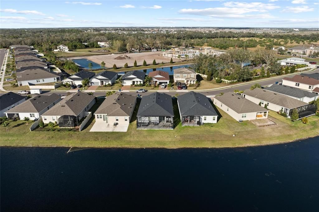 En Venta: $665,000 (4 camas, 3 baños, 2340 Pies cuadrados)