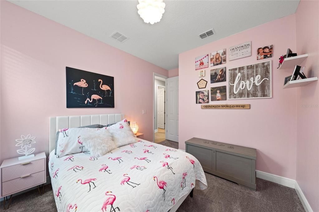 En Venta: $665,000 (4 camas, 3 baños, 2340 Pies cuadrados)