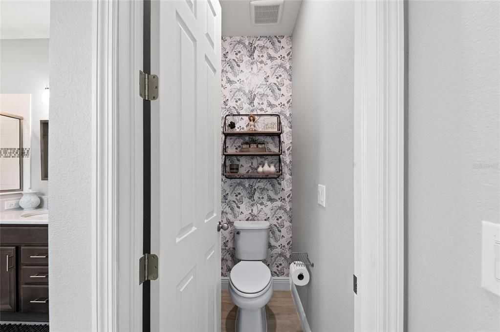 En Venta: $665,000 (4 camas, 3 baños, 2340 Pies cuadrados)