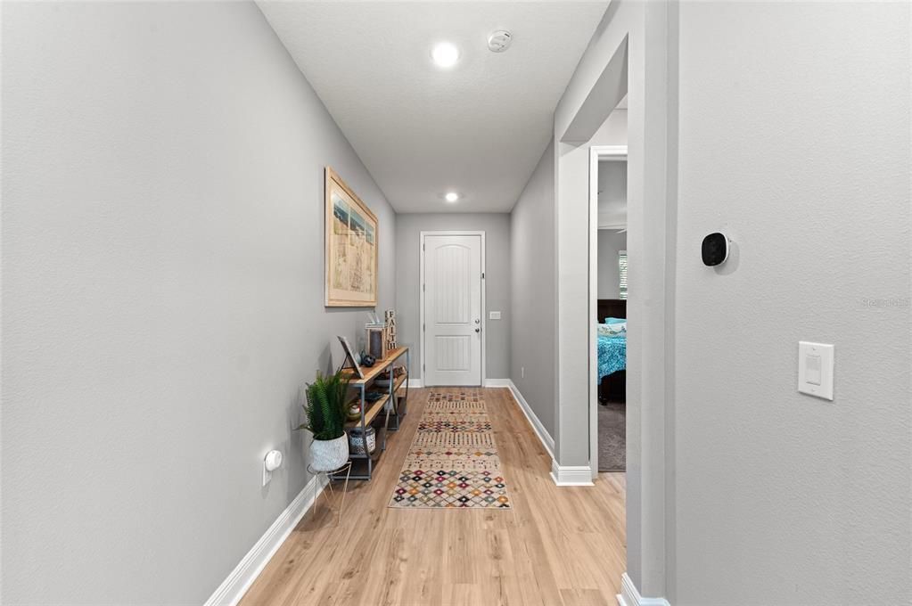 En Venta: $665,000 (4 camas, 3 baños, 2340 Pies cuadrados)