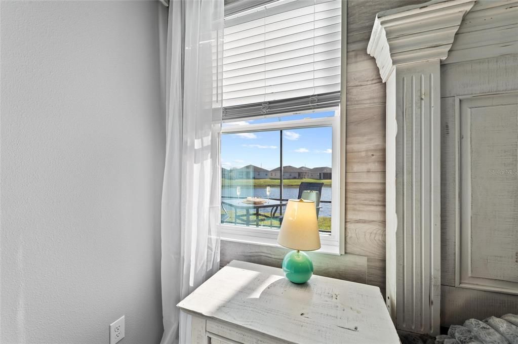 En Venta: $665,000 (4 camas, 3 baños, 2340 Pies cuadrados)