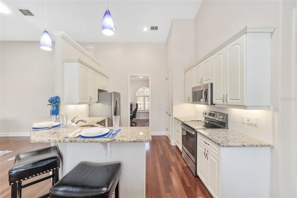 待售: $499,500 (4 贝兹, 3 浴室, 2642 平方英尺)