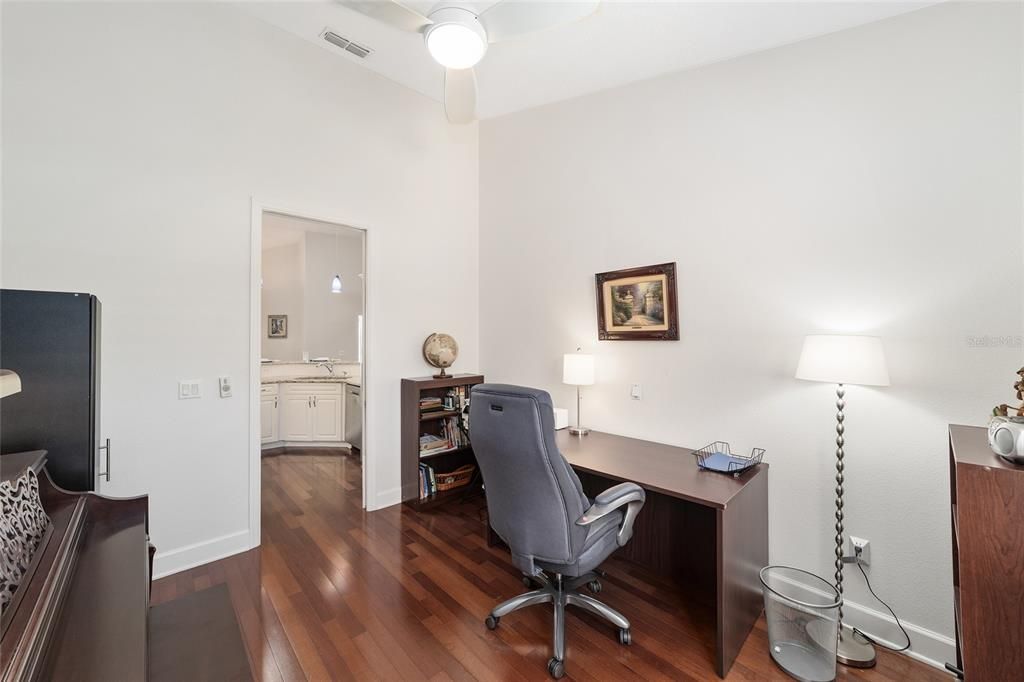 待售: $499,500 (4 贝兹, 3 浴室, 2642 平方英尺)