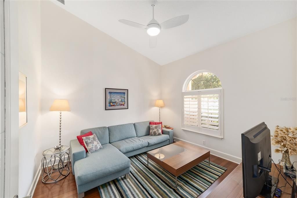 待售: $499,500 (4 贝兹, 3 浴室, 2642 平方英尺)