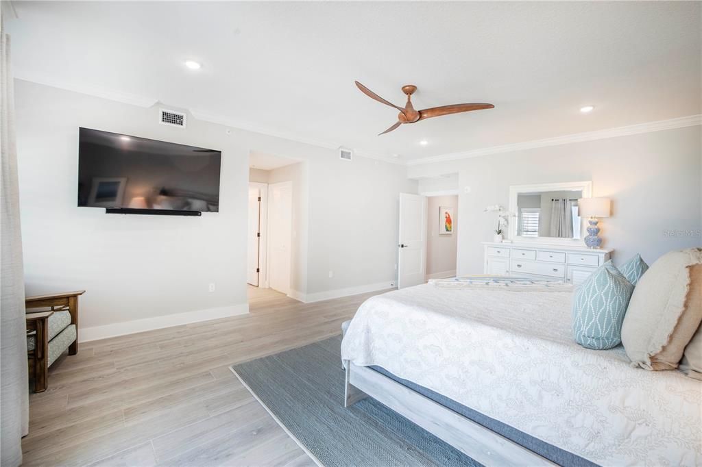 For Rent: $15,000 (4 beds, 2 baths, 2388 Square Feet)