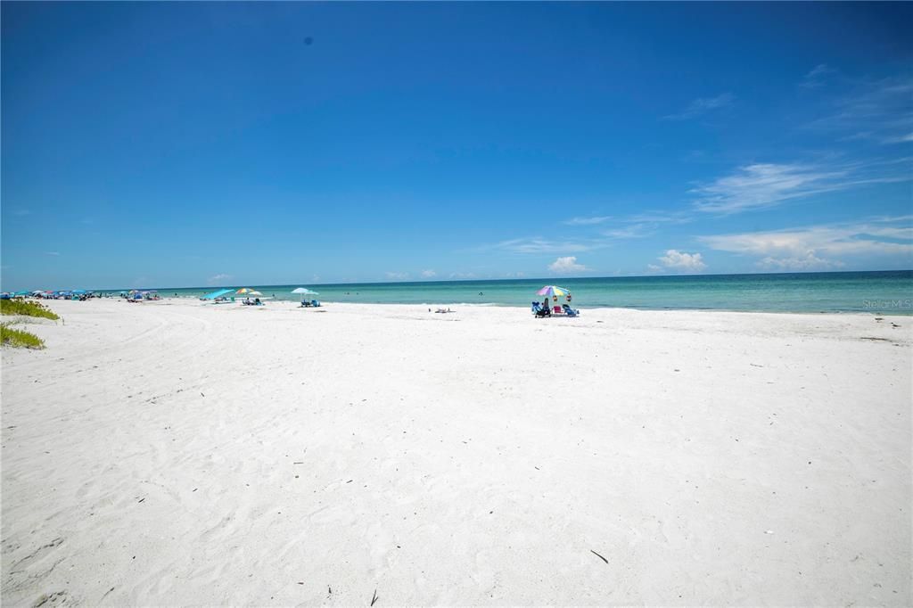 For Rent: $15,000 (4 beds, 2 baths, 2388 Square Feet)